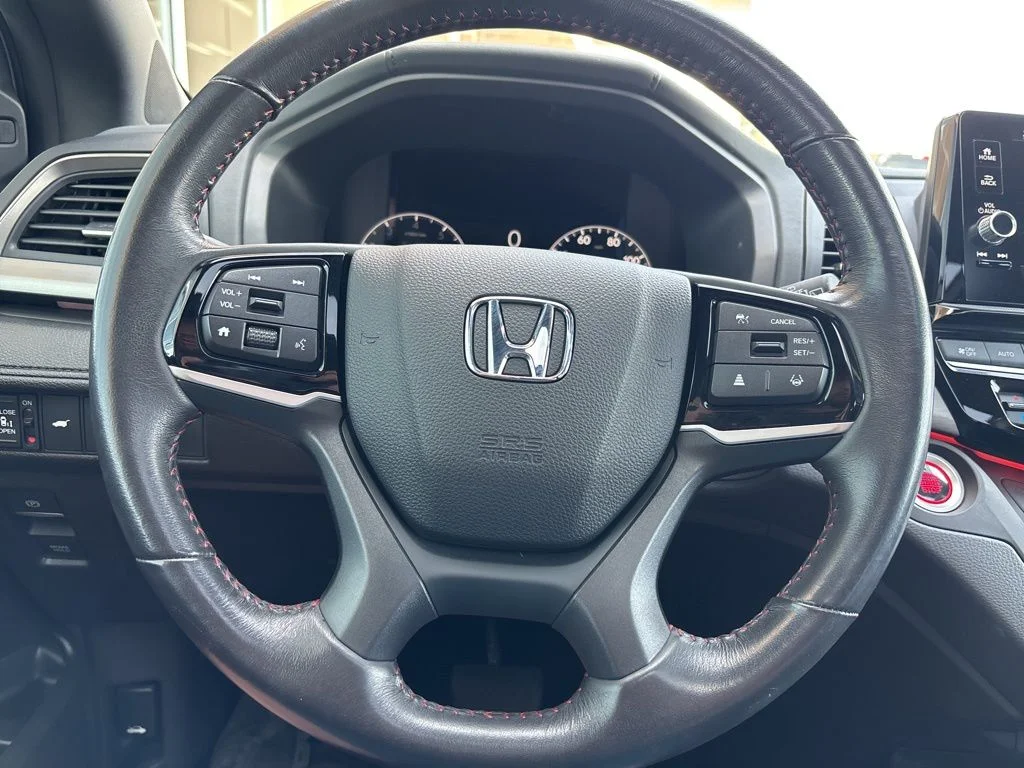 Used 2025 White Honda Sport-L image 17