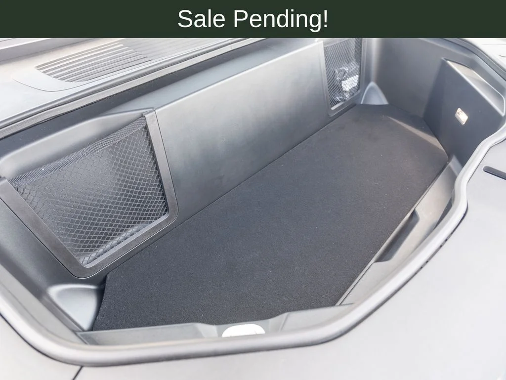Used 2025 Black Rivian  image 36