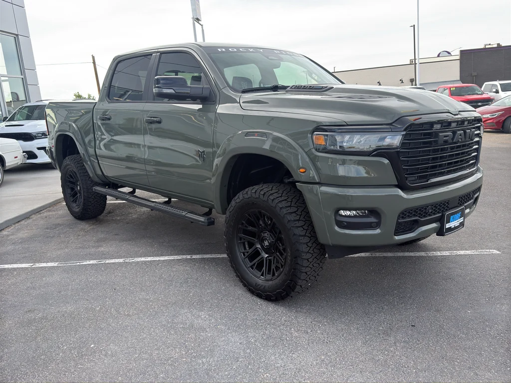 New 2026 Canyon Lake Exterior Paint RAM Laramie image 7