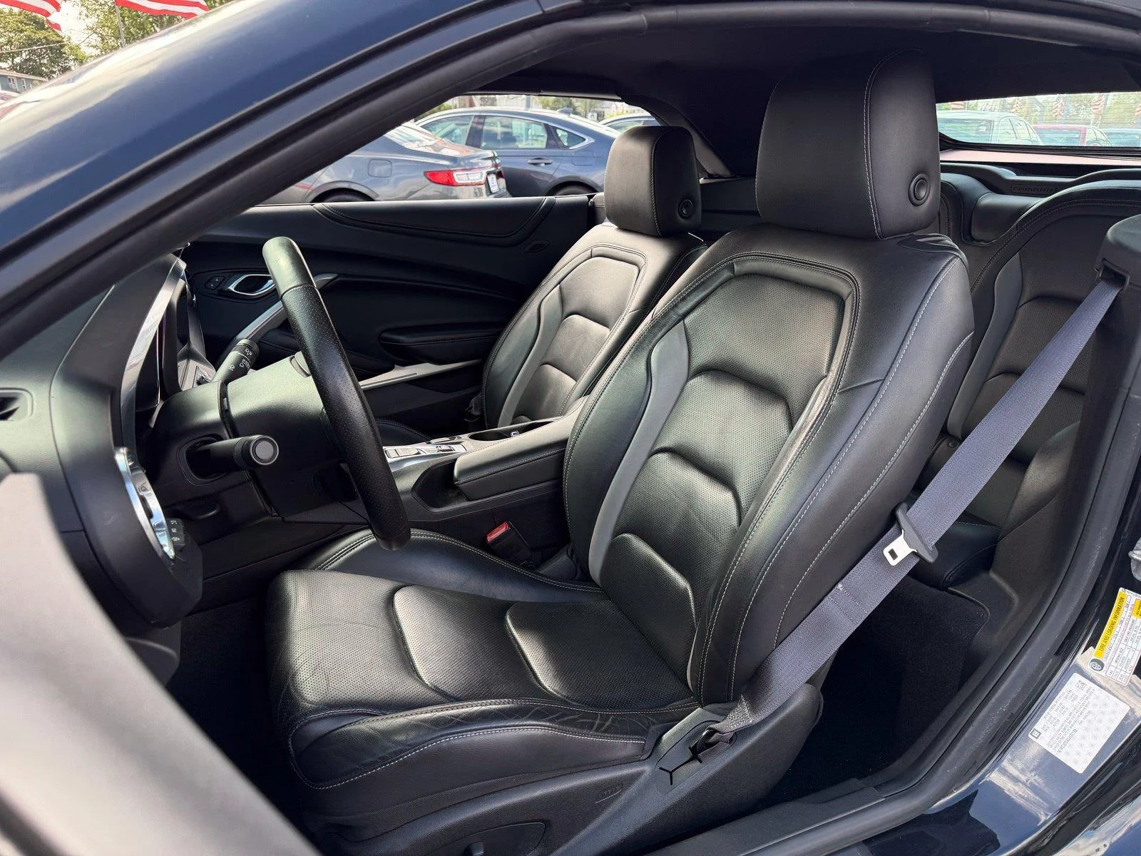 2016 Chevrolet Camaro 2LT - Photo 13