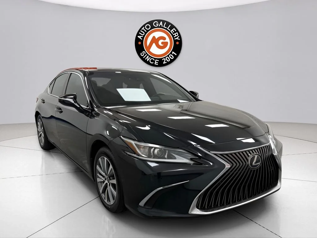 2021 Lexus ES 350 350's photo