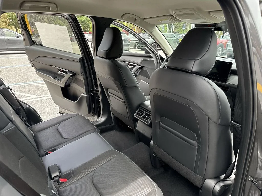 New 2026 Machine Gray Metallic Mazda 2.5 S Select AWD image 33