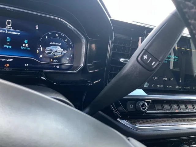 2023 Chevrolet Silverado 1500 LT - Photo 15