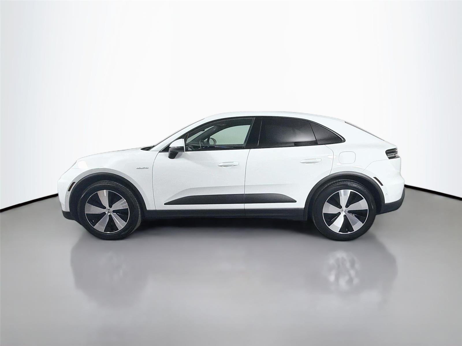 Certified 2025 Porsche Macan Base with VIN WP1AA2XA4SL002567 for sale in Fort Worth, TX