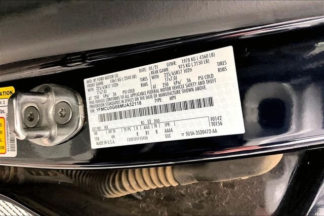Used 2021 Blue Ford SE image 3