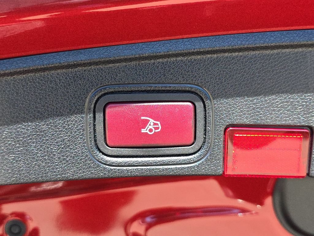 Used 2023 Red Mercedes-Benz C 300 image 16