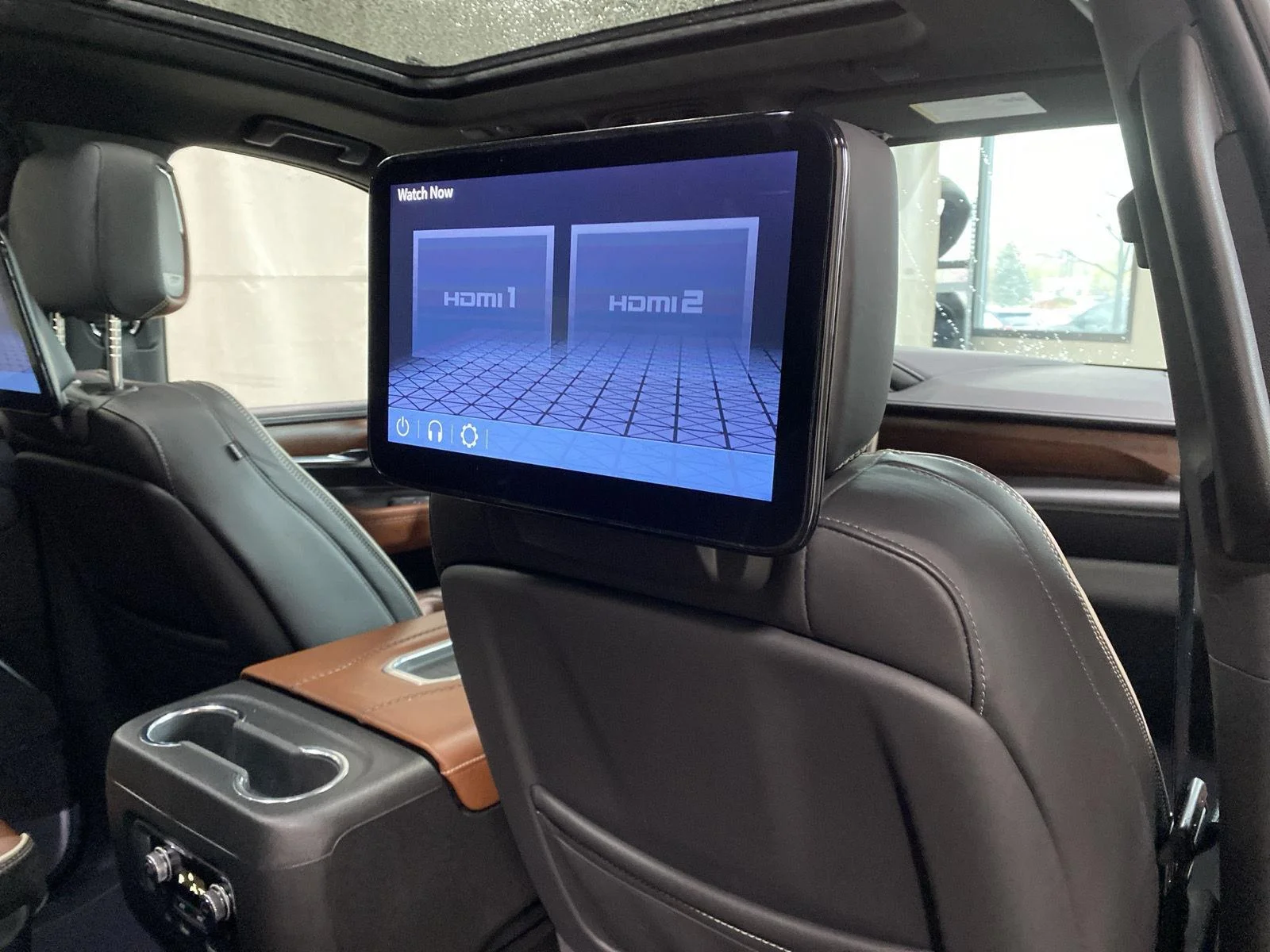 Used 2023 Onyx Black GMC Denali Ultimate image 17