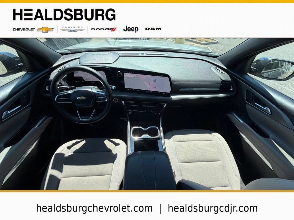 2025 Chevrolet Traverse LT - Photo 16