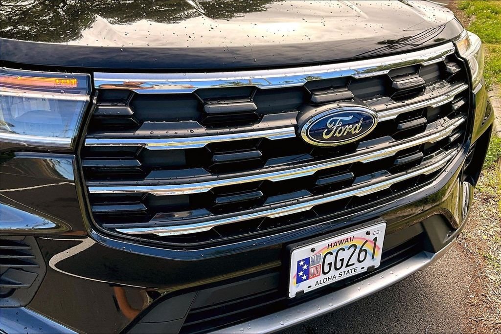 Used 2025 Black Ford Active image 31