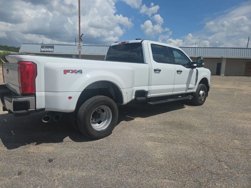 Certified Used 2026 White Ford XLT image 9