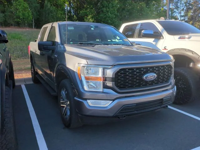 Used 2022 Gray Ford XL image 6