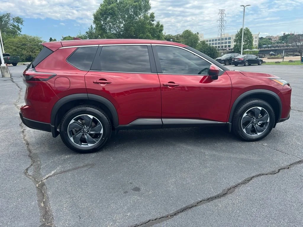 Used 2024 Scarlet Ember Nissan SV image 8