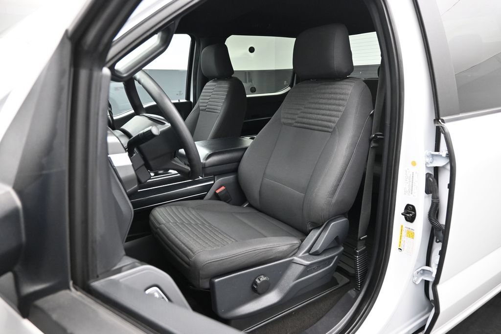 Certified Used 2023 White Ford XL image 9