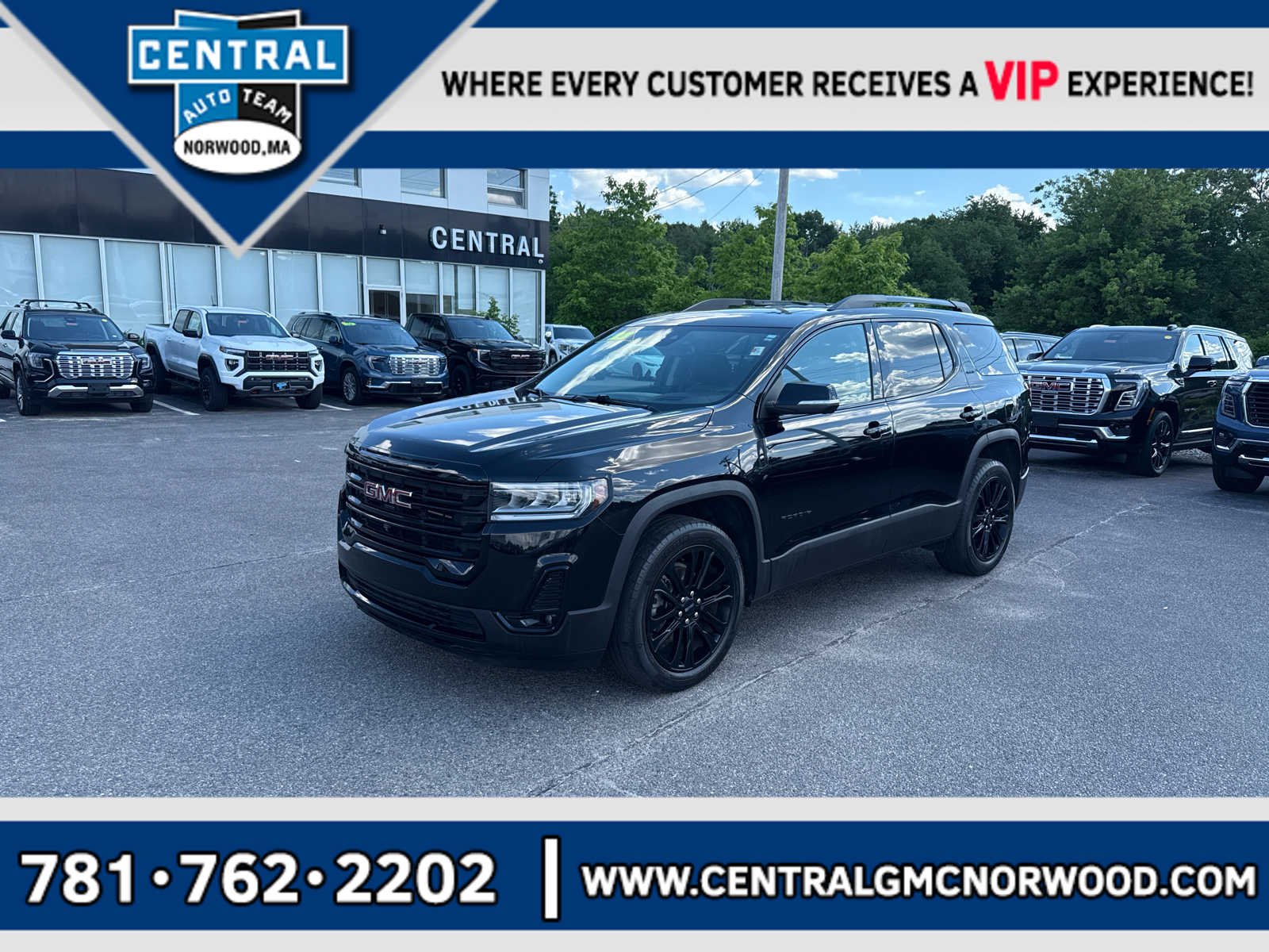 Used 2023 Ebony Twilight Metallic GMC SLT image 1