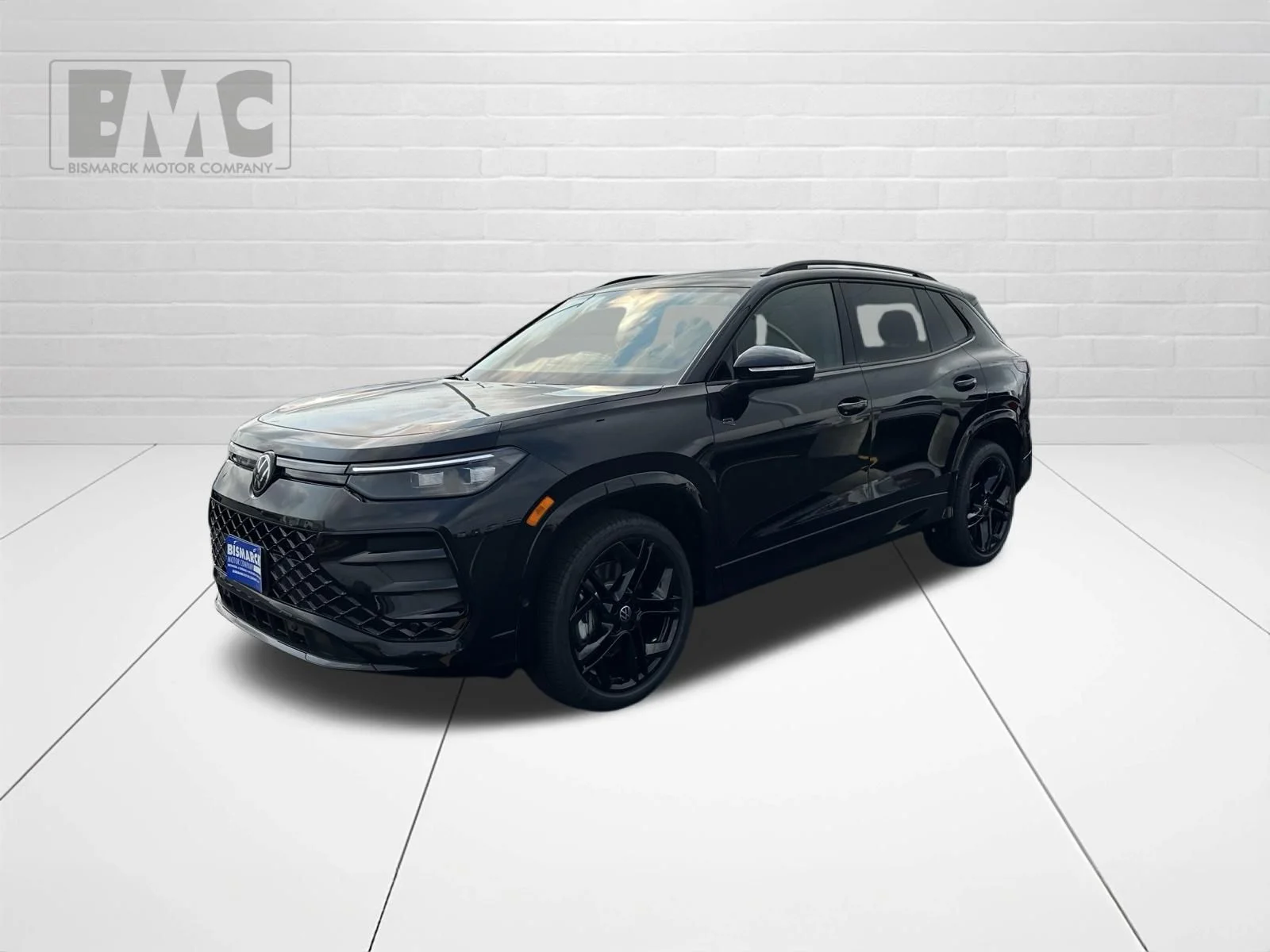 New 2026 Black Volkswagen 2.0T SE R-Line Black image 1