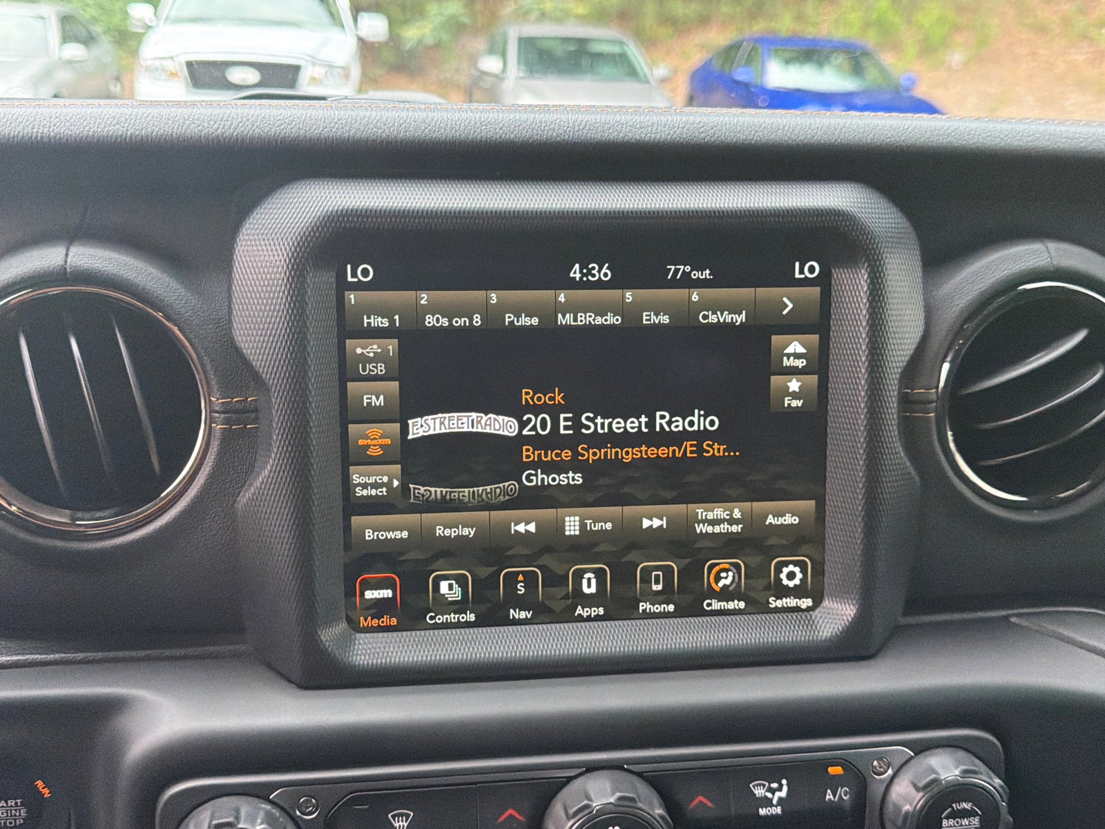 Used 2023 Sting-Gray Clearcoat Jeep High Altitude image 29
