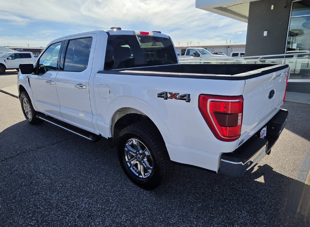 Used 2021 Oxford White Ford XLT image 7