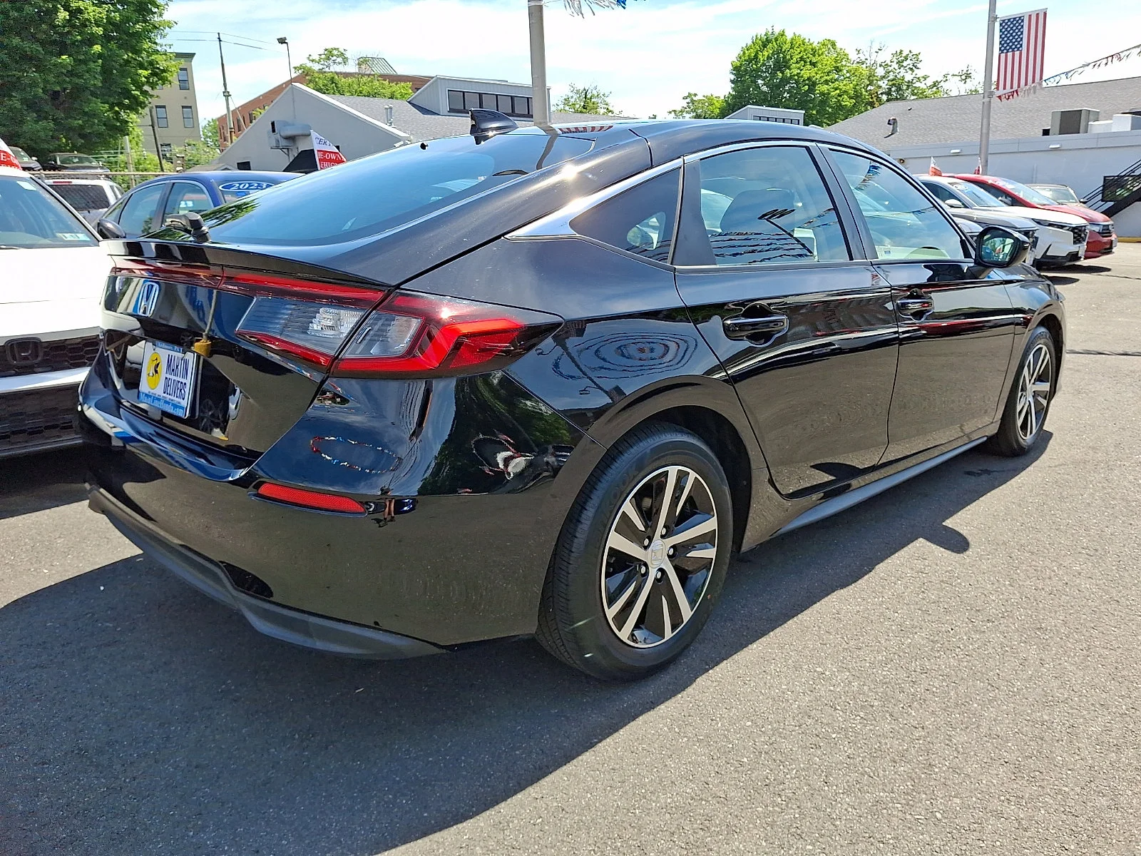 Used 2023 Crystal Black Pearl Honda LX image 4