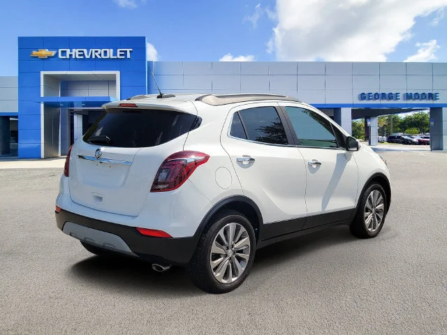 Certified Used 2018 (Includes (CM5) Black Carbon Metallic lower exterior accent color, Paint code W700S.) Buick Preferred image 4