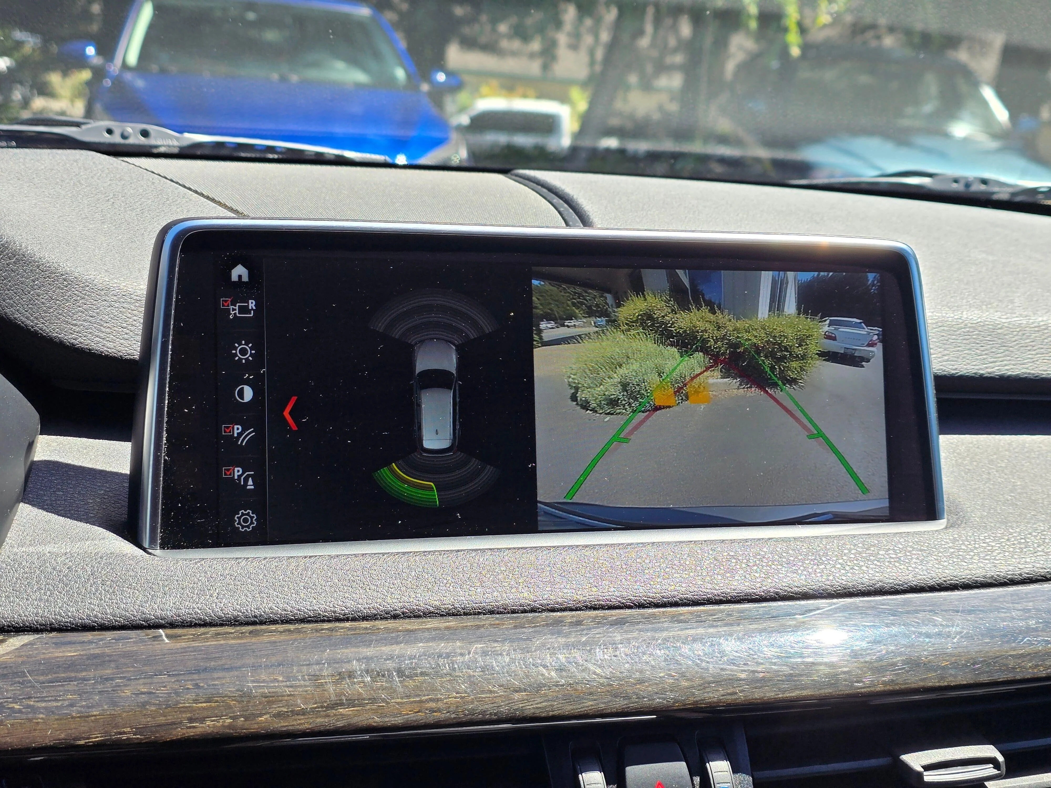 Used 2018 Space Gray Metallic BMW xDrive35i image 22