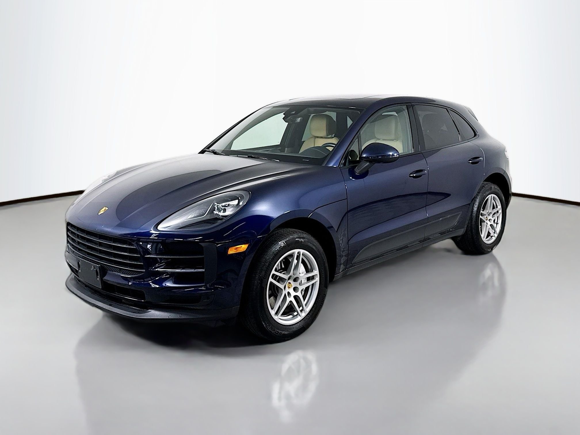 2021 Porsche Macan Base