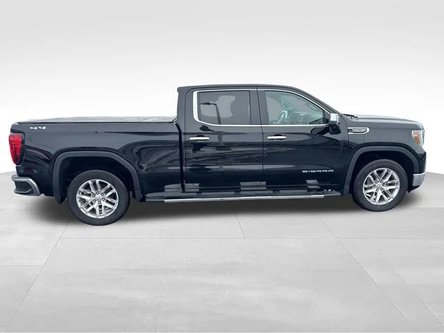 Used 2022 Onyx Black GMC SLT image 12