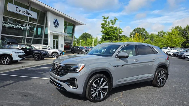 2026 Volkswagen Atlas Cross Sport 2.0T SEL Premium R-Line