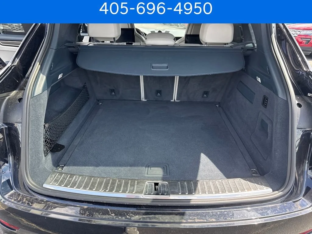 Pre-Owned 2019 Porsche Cayenne Turbo