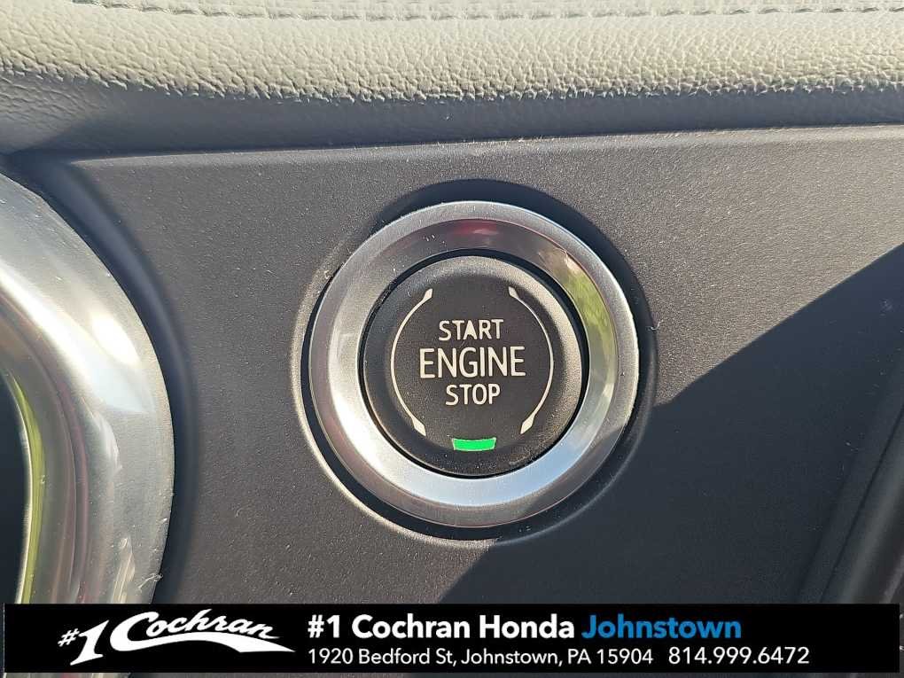 Used 2020 Midnight Blue Metallic Chevrolet LT image 25