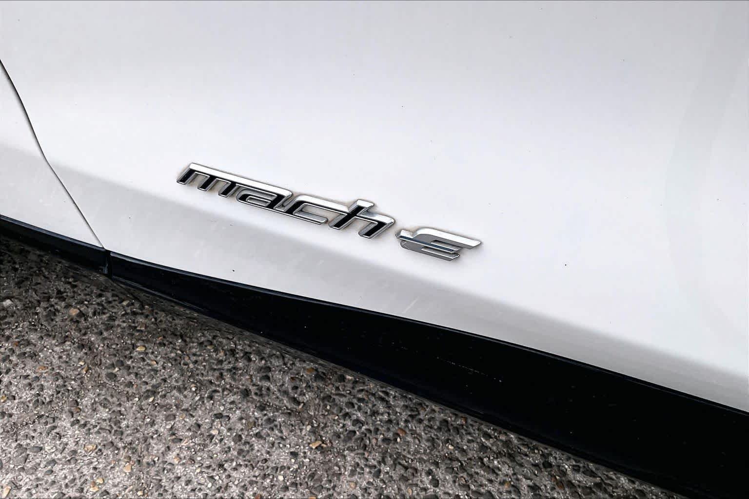 Certified Used 2023 Star White Metallic Tri-Coat Ford Premium image 7