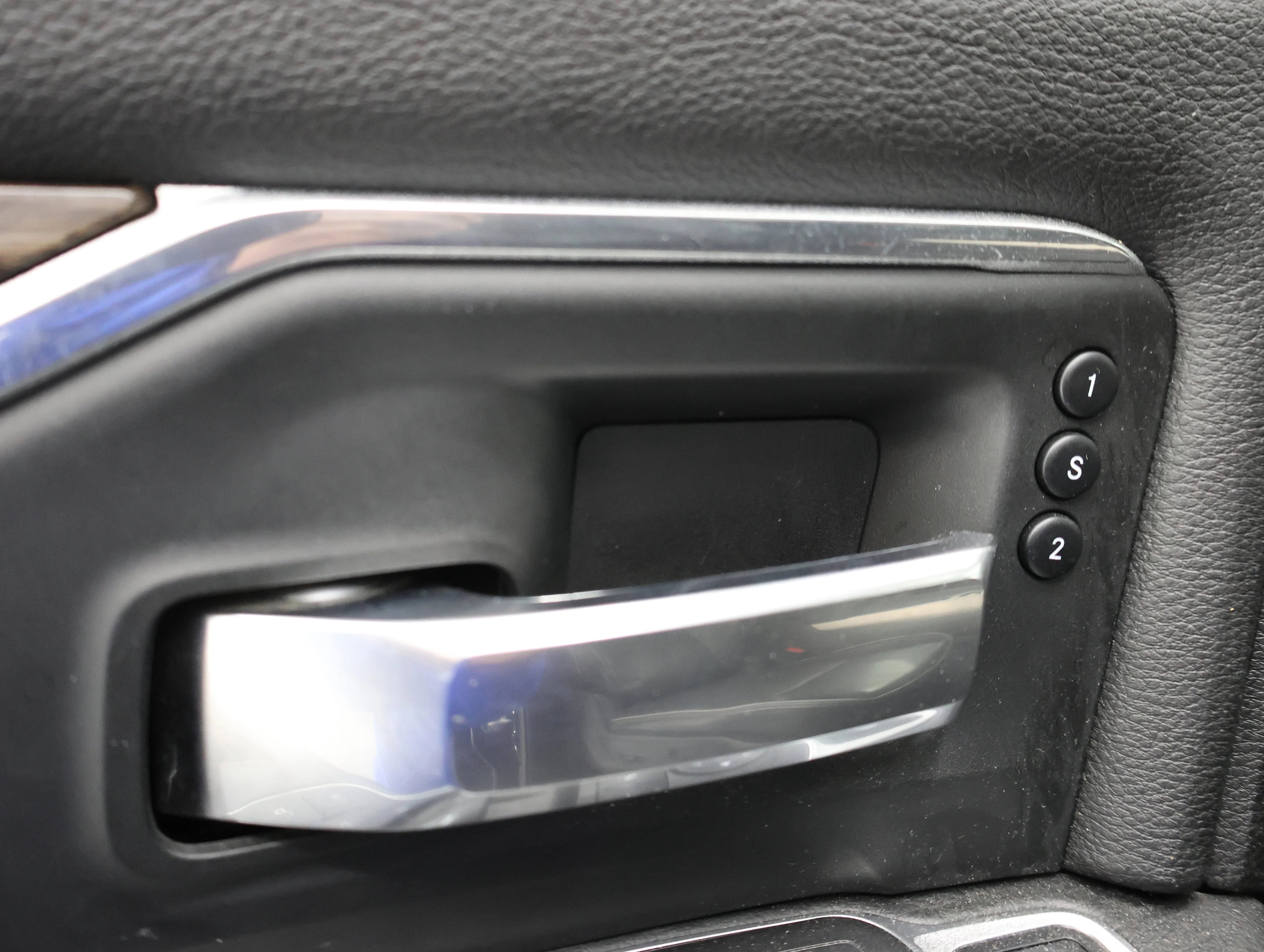 Used 2019 Maximum Steel Metallic Clearcoat Ram Laramie image 43
