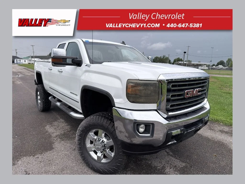 Used 2016 White GMC SLT image 1