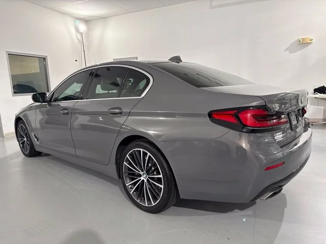 Used 2021 Gray BMW 530i xDrive image 6