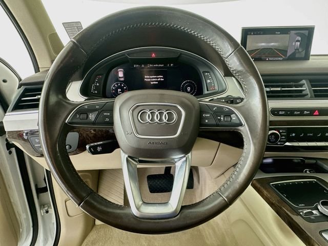 Used 2019  Audi 45 Premium Plus image 11