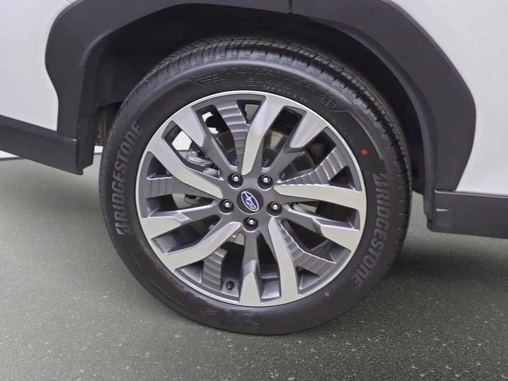 2025 Subaru Forester Touring - Photo 35