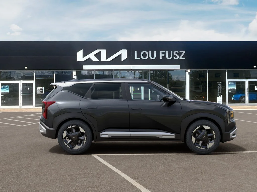 New 2027 Interstellar Gray Kia S image 7