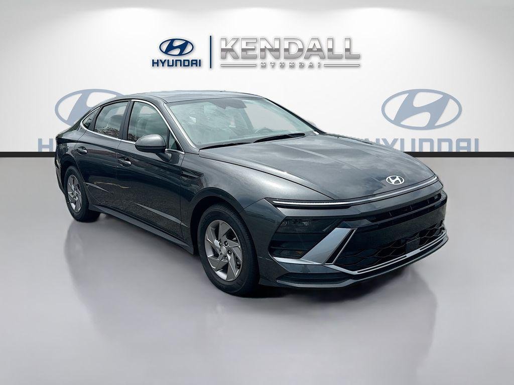 New 2026 Portofino Gray Hyundai SE image 1