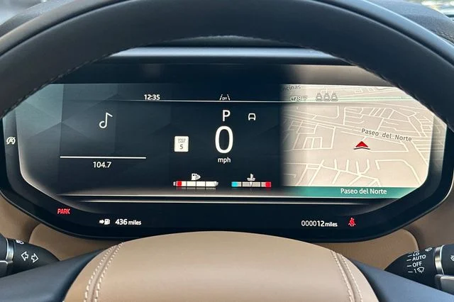 New 2026 Varesine Blue Land Rover SE image 24