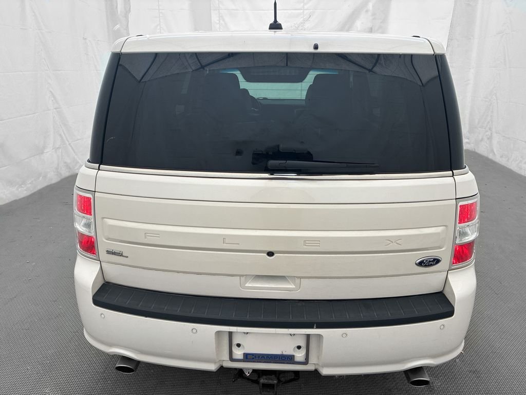 Used 2019 White Ford SEL image 5