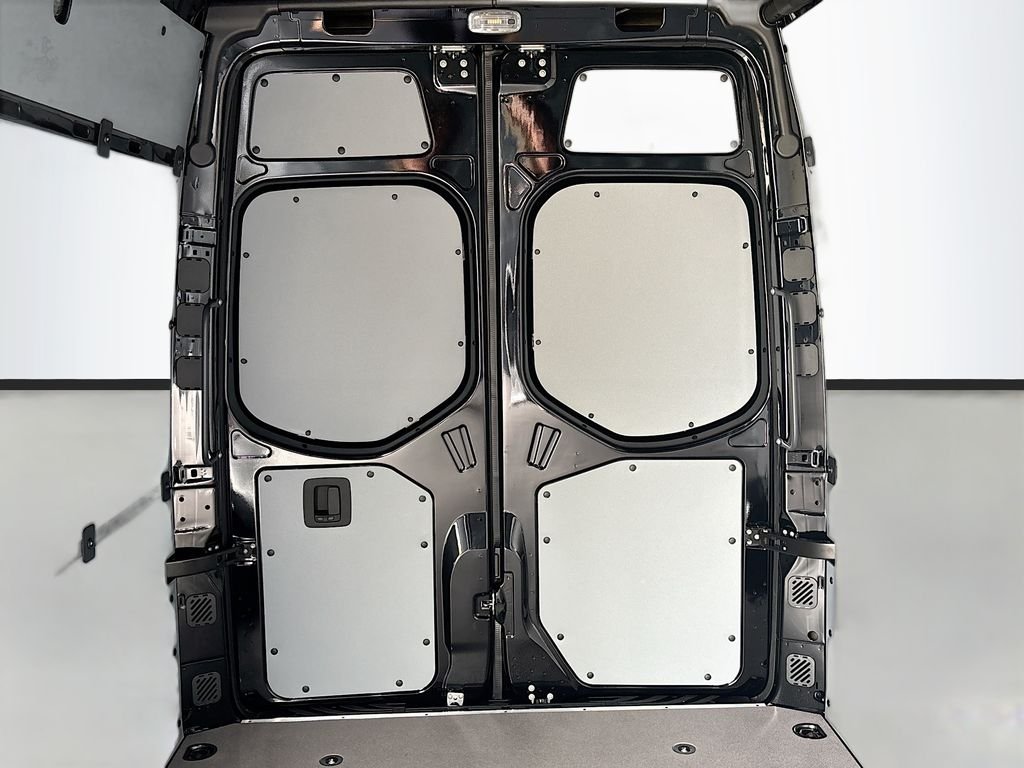 New 2026  Mercedes-Benz Cargo 170 WB image 18