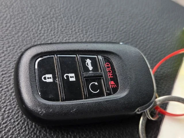 Used 2024  Honda Touring image 34