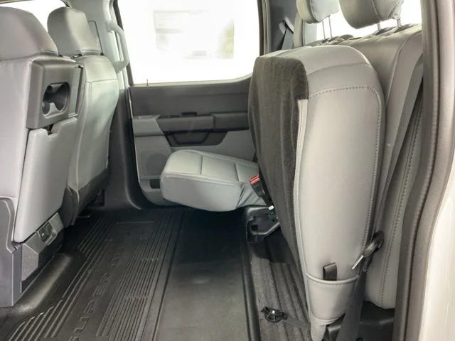 New 2026 Oxford White Ford XL image 24
