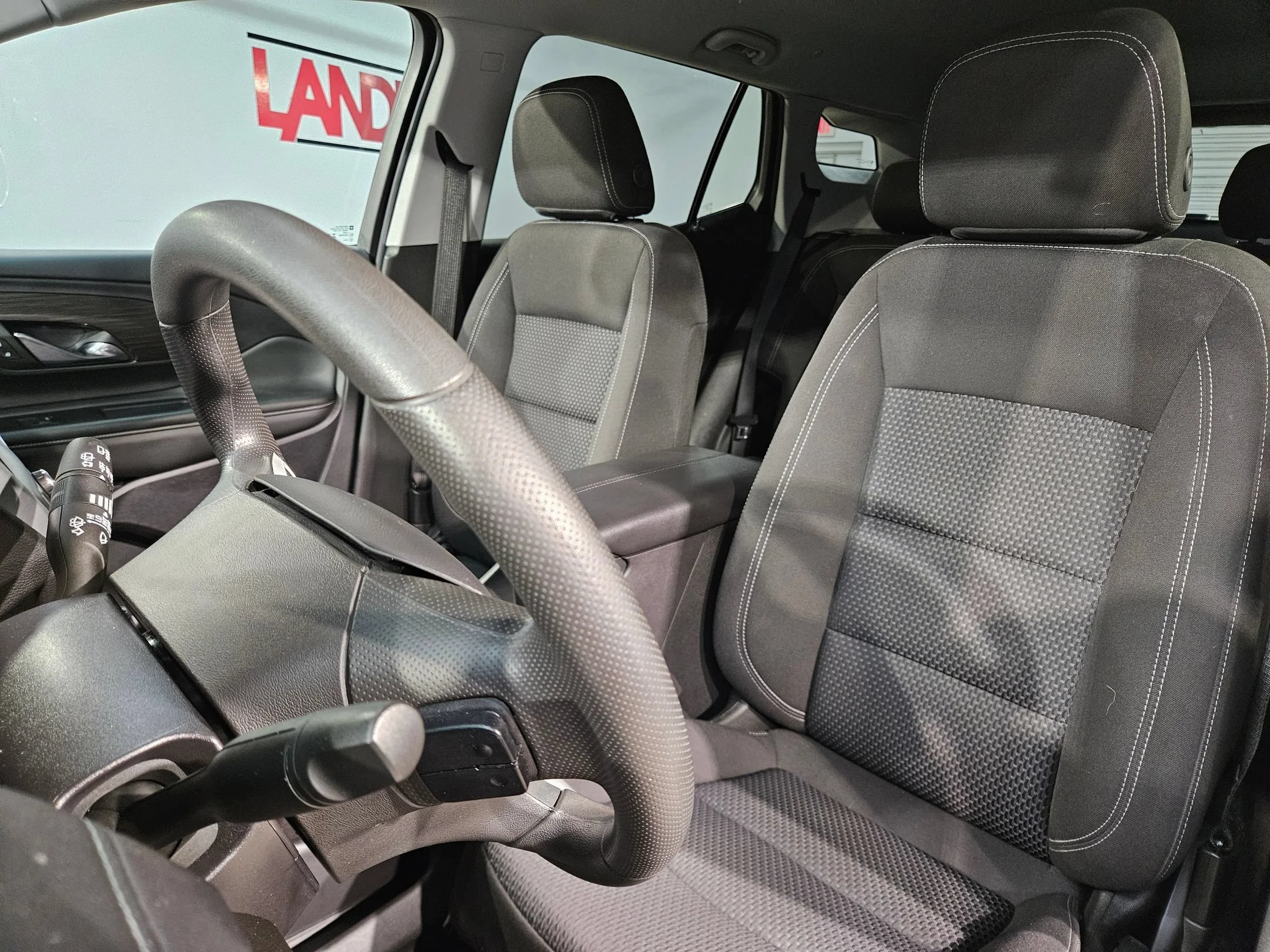 Used 2024 Summit White GMC SLE image 23