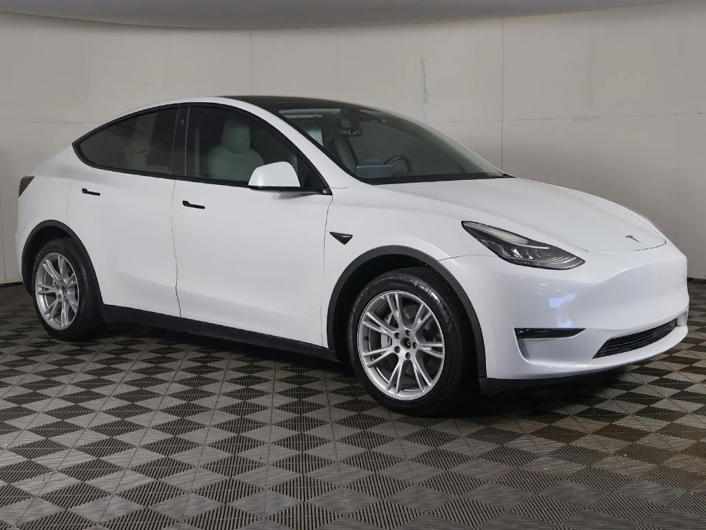 Used 2023 Tesla Model Y Long Range with VIN 7SAYGDEE6PF592433 for sale in Bedford, OH
