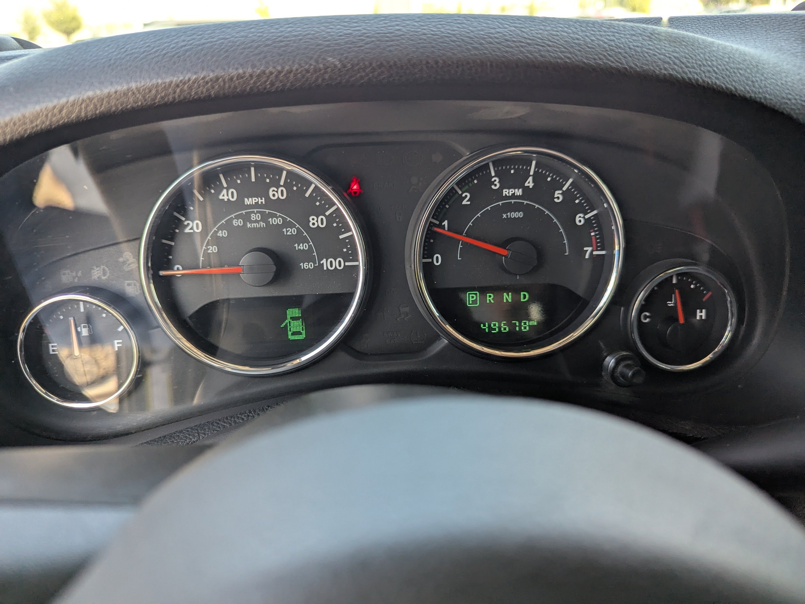 Used 2018  Jeep Rubicon image 16