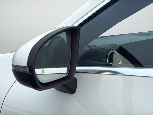 Used 2025 White Mercedes-Benz CLA 250 image 38