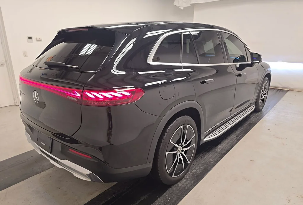 Used 2023 Mercedes-Benz EQS SUV Base with VIN 4JGDM2DB8PA012541 for sale in Plano, TX