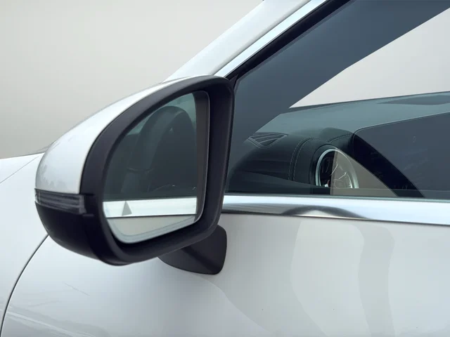 Used 2025 White Mercedes-Benz CLA 250 image 38