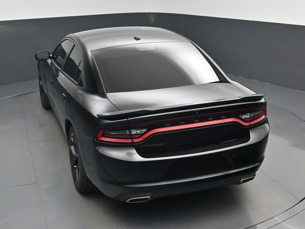 Used 2021 Black Dodge SXT image 23