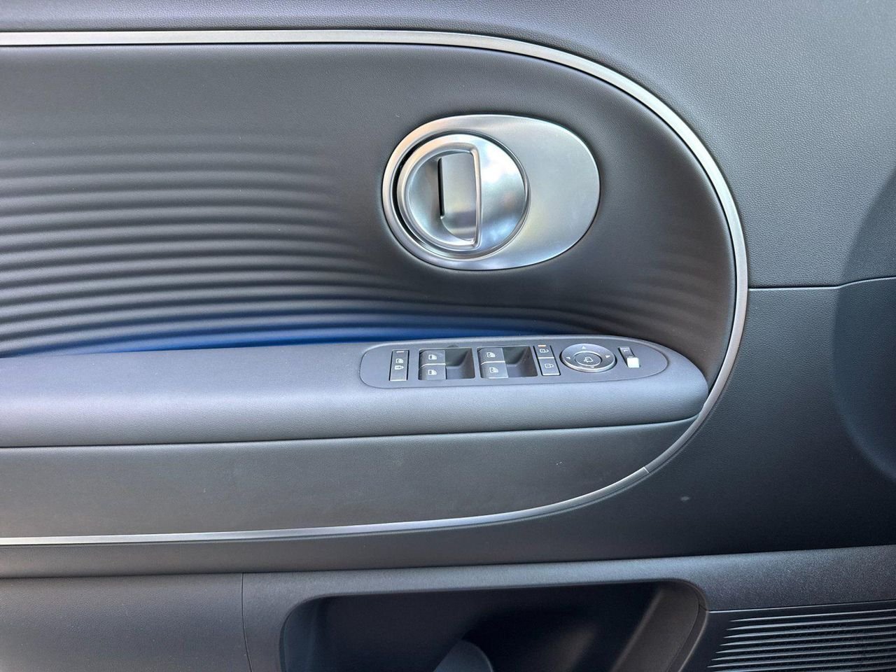 New 2026 Gray Hyundai SEL image 10